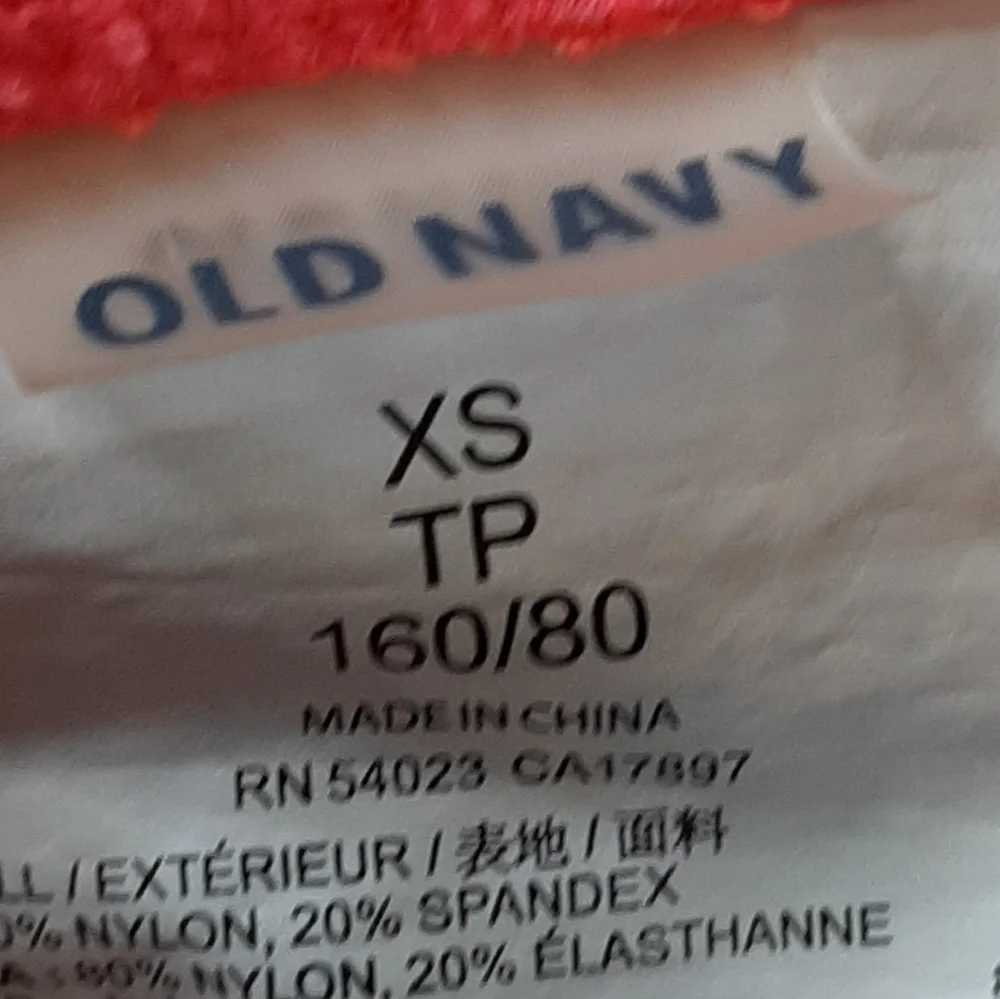 Hot pink bathing suit top  q2 - Picture 2 of 3